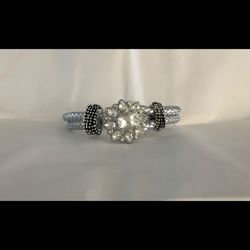 Silver snap charm bracelet $SALE$